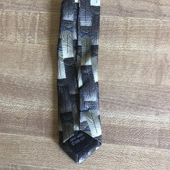 Grateful Dead - Rectangular Pattern Silk Tie - Picture 5 of 5